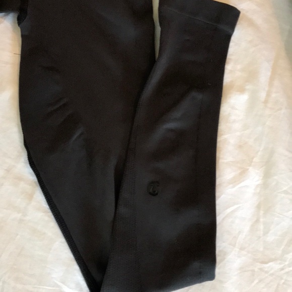 Lululemon leggings - Picture 3 of 7